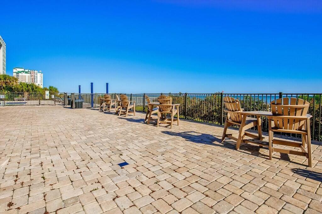 Royal Retreat-Amazing View-King Bed-1 Bedroom-Full Kitchen-Free Parking-Self Check-In Миртл-Бич Экстерьер фото