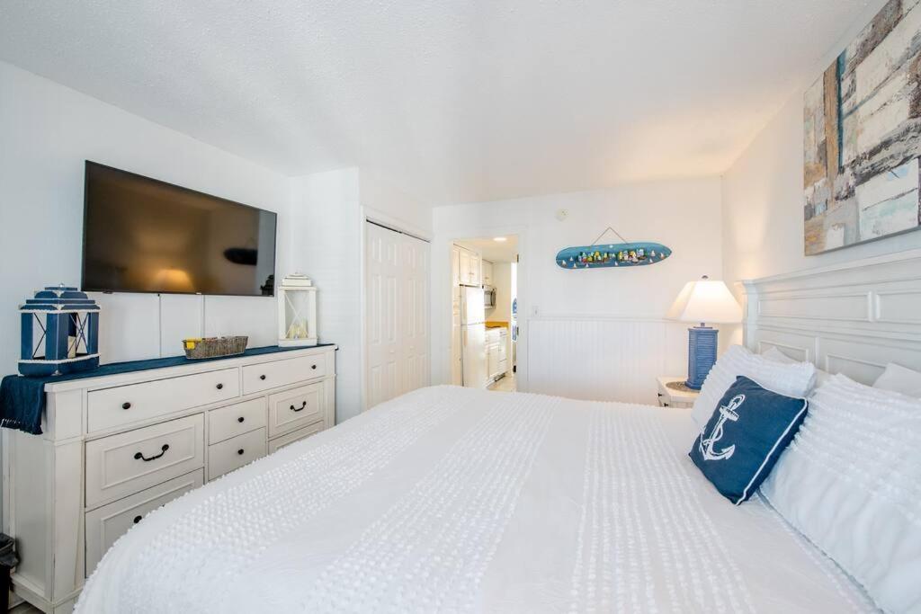 Royal Retreat-Amazing View-King Bed-1 Bedroom-Full Kitchen-Free Parking-Self Check-In Миртл-Бич Экстерьер фото